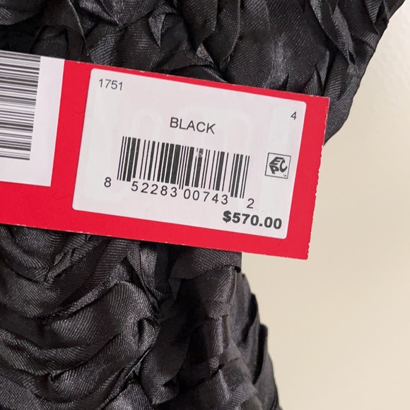 B Michael America Red collection size 4 NWT EVENING GOWN - Picture 4 of 5